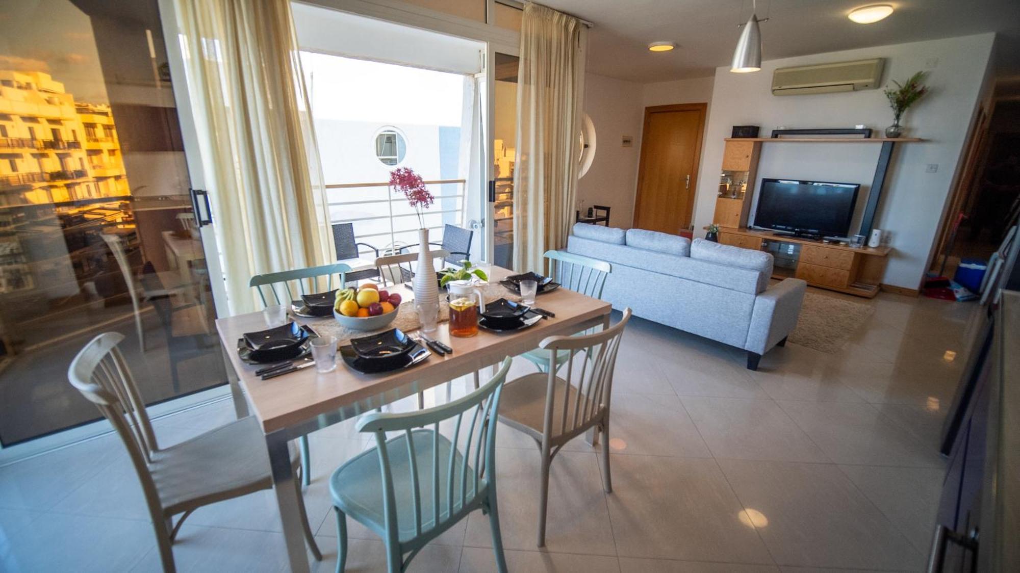 Mellieha Bay 3 Bedroom Apartment "Coastal Comfort" Dış mekan fotoğraf