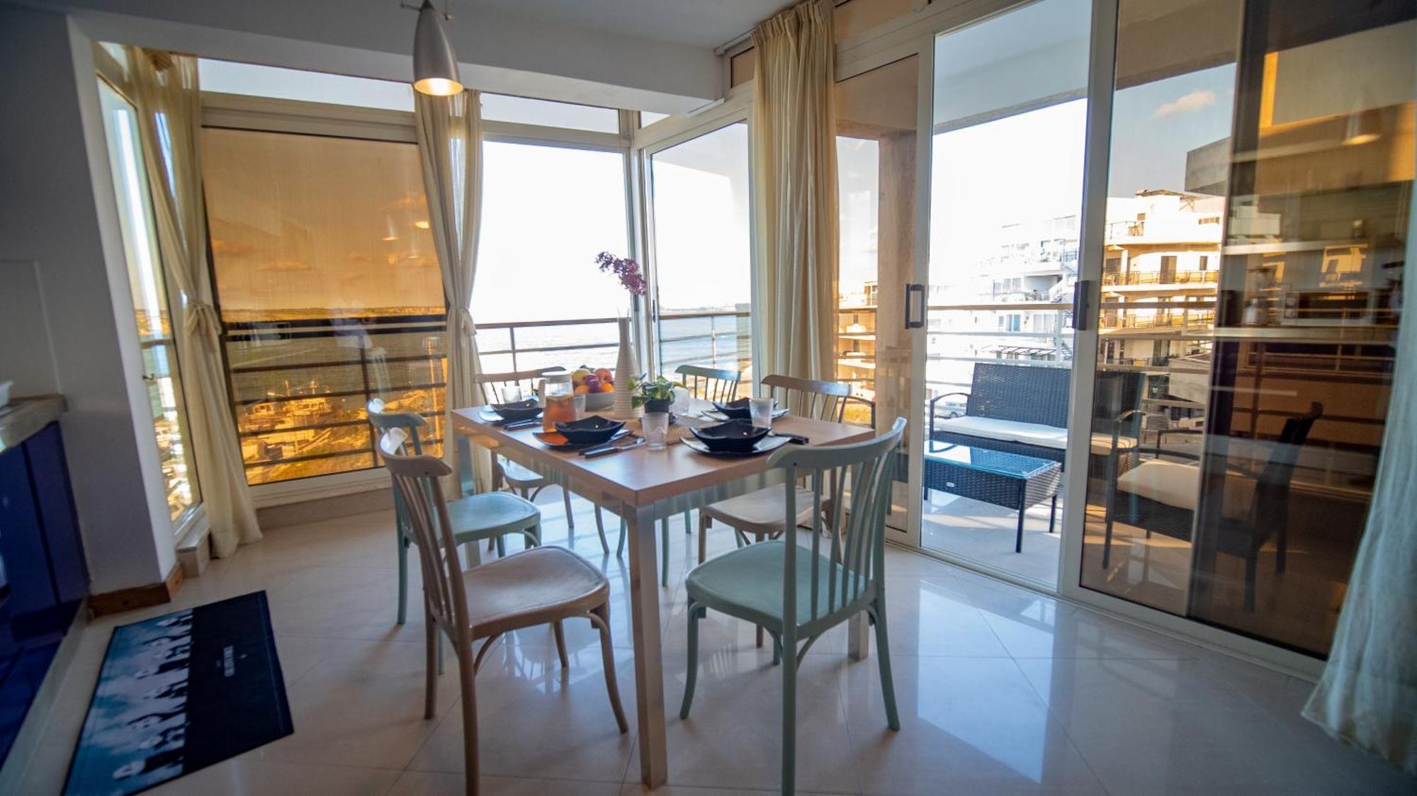 Mellieha Bay 3 Bedroom Apartment "Coastal Comfort" Dış mekan fotoğraf